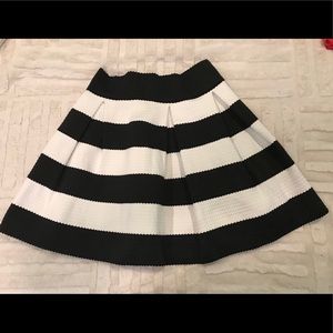 Black & white skirt
